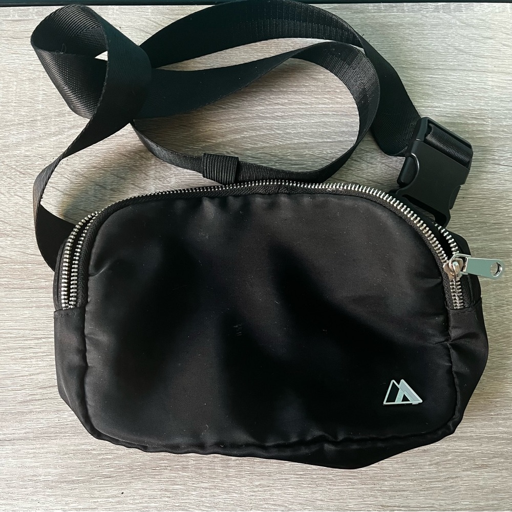 Everest Belt Bag
